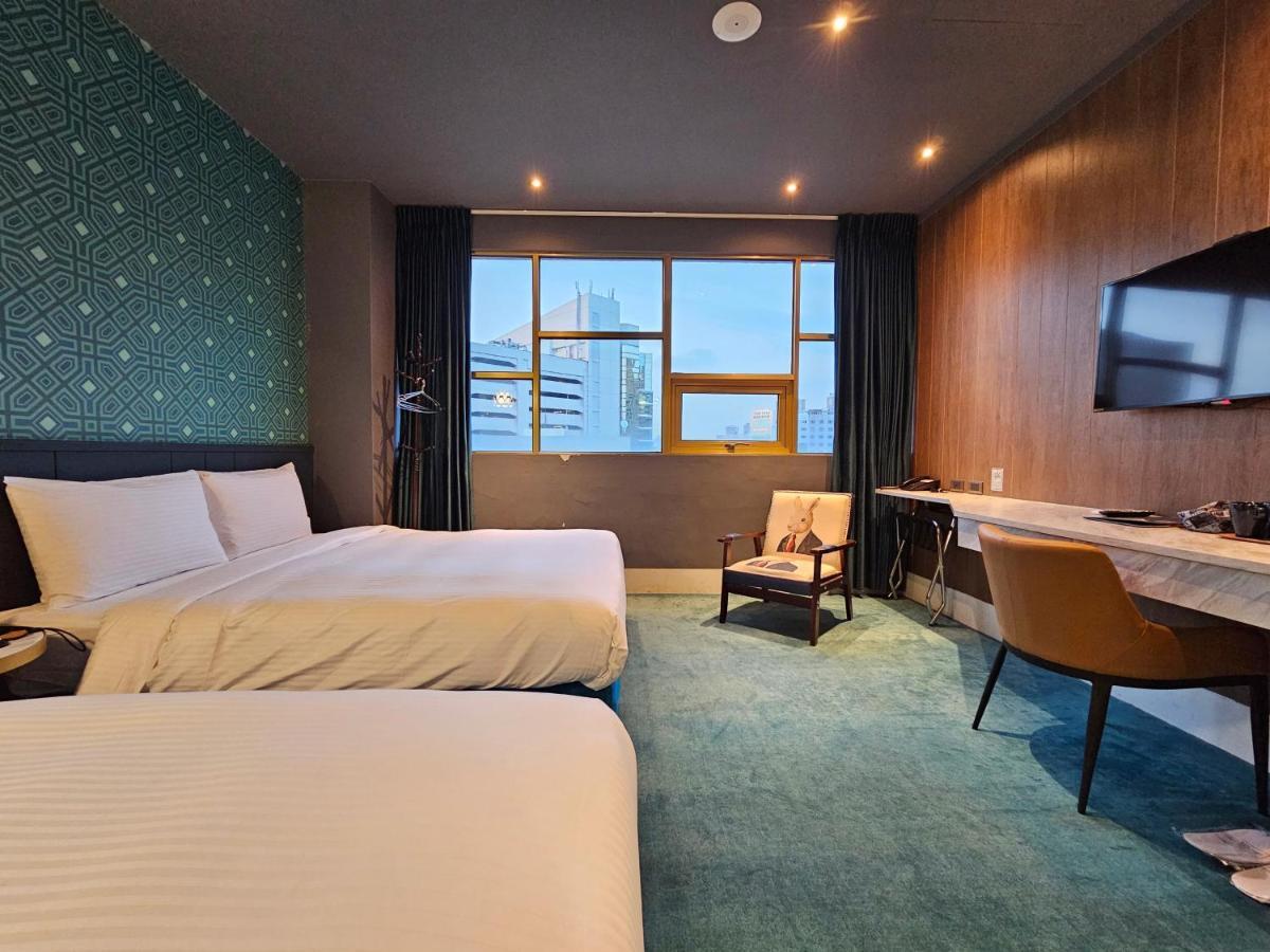 Modern Inn Taichung Exterior foto