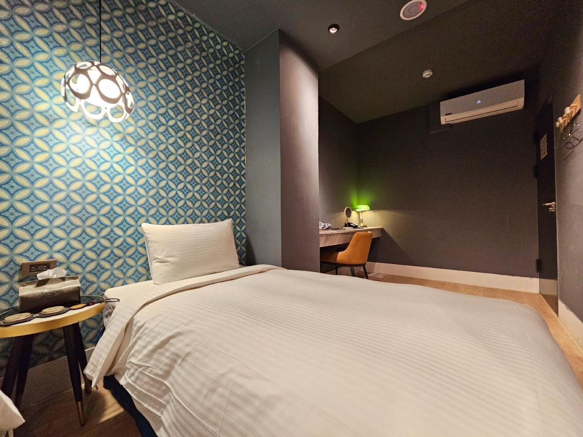 Modern Inn Taichung Exterior foto